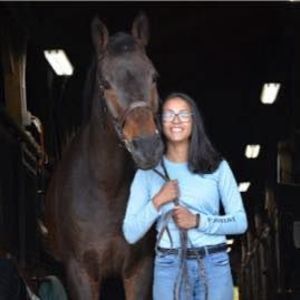 Meet your Posher, Leila